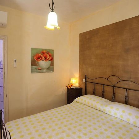 לאוריה אינפריורה B&B La Fontana Borbone מראה חיצוני תמונה